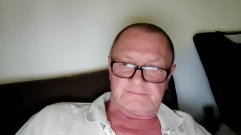 Snapshot of frauenfeind1 chatting on 10, 7, 2026 Wolfi online show from 10, 7, 2026