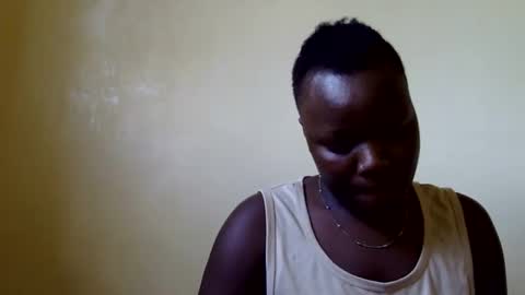 freaky_dolly online show from 13, 2, 2025