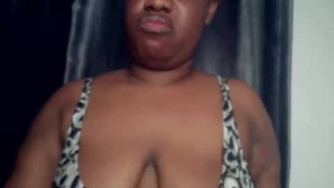 Snapshot of freaky_slut5 chatting on 23, 4, 2026 freaky slut5 online show from 23, 4, 2026