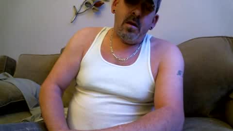 Snapshot of freakybidude420 chatting on 12, 11, 2025 FreakyBiDude420 online show from 12, 11, 2025
