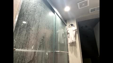 Snapshot of freakybubba chatting on 27, 9, 2025 Freakybubba online show from 27, 9, 2025