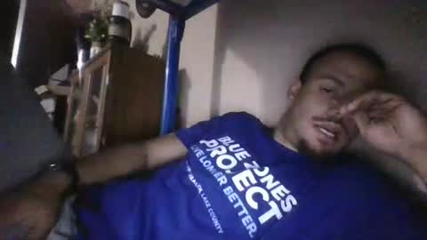 freakyfreddie48 online show from 3, 2, 2025