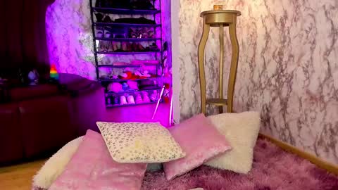 Snapshot of frecklesofcolors_ chatting on 28, 1, 2025 - IG AnicolorsLive X AnicolorsLive - online show from 28, 1, 2025