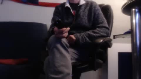 Snapshot of fred1051 chatting on 19, 1, 2025 yo online show from 19, 1, 2025