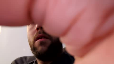 Snapshot of fred2132564158 chatting on 13, 4, 2026 fred2132564158 online show from 13, 4, 2026