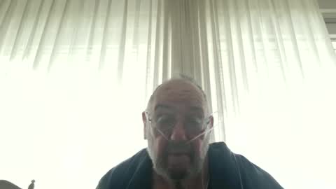 Snapshot of fredaldavid chatting on 5, 5, 2026 David Fredal online show from 5, 5, 2026