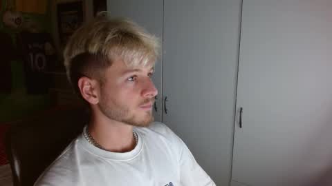 Snapshot of freddy_star chatting on 6, 10, 2025 Frederick Perin online show from 6, 10, 2025