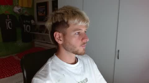 Snapshot of freddy_star chatting on 7, 10, 2025 Frederick Perin online show from 7, 10, 2025