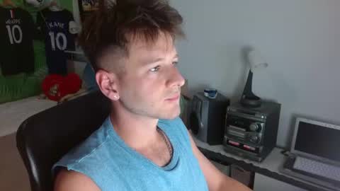 Snapshot of freddy_star chatting on 23, 7, 2026 Frederick Perin online show from 23, 7, 2026