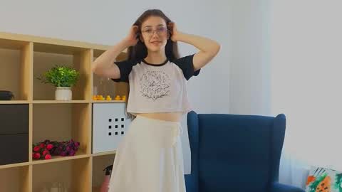 Snapshot of fredericahadley chatting on 14, 3, 2026 Hey im Olivia im glat to see you in mu room3 online show from 14, 3, 2026