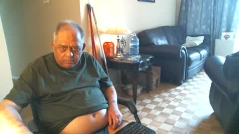 Snapshot of fredthetiger chatting on 24, 6, 2026 fredthetiger online show from 24, 6, 2026