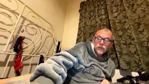 Snapshot of free4haul chatting on 23, 11, 2025 free4haul online show from 23, 11, 2025