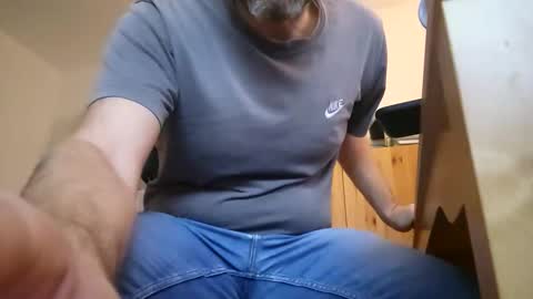 free_love_for_everyone online show from 2, 2, 2026