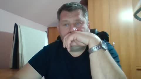 freeboy80180 online show from 9, 12, 2024