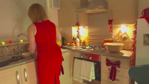 Louise or Lou 3 online show from 23, 12, 2024