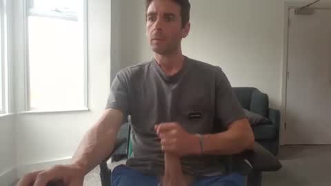 Snapshot of frenchbdmaninlondon chatting on 1, 7, 2026 Horny Paul online show from 1, 7, 2026