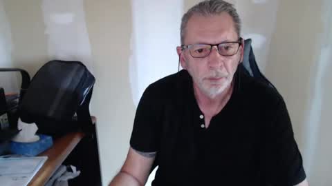 frenchforsexfriend online show from 2, 8, 2026
