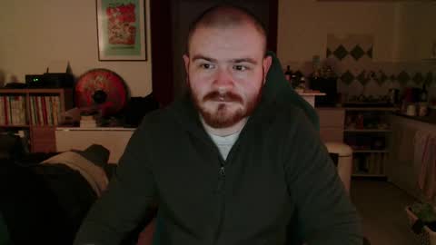 Snapshot of frenchman78650 chatting on 2, 12, 2025 frenchman78650 online show from 2, 12, 2025