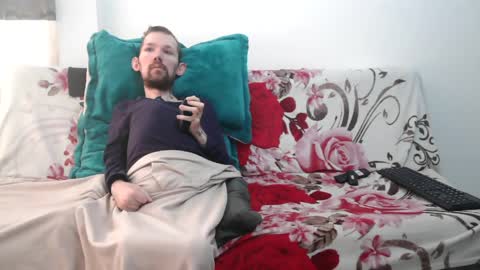 Snapshot of frenchroulette chatting on 10, 4, 2026 Thomas y Sophia online show from 10, 4, 2026