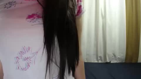 Snapshot of freshyklein chatting on 5, 1, 2025 Savanna online show from 5, 1, 2025