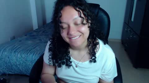 Snapshot of freud_x_louise1 chatting on 30, 12, 2024 Louise online show from 30, 12, 2024