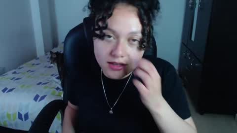 Snapshot of freud_x_louise1 chatting on 15, 1, 2025 Louise online show from 15, 1, 2025