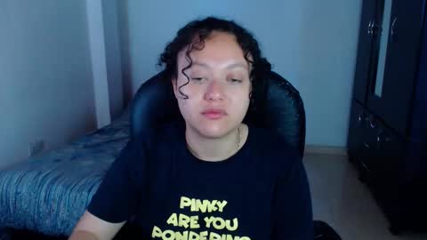 Snapshot of freud_x_louise1 chatting on 20, 11, 2025 Louise online show from 20, 11, 2025