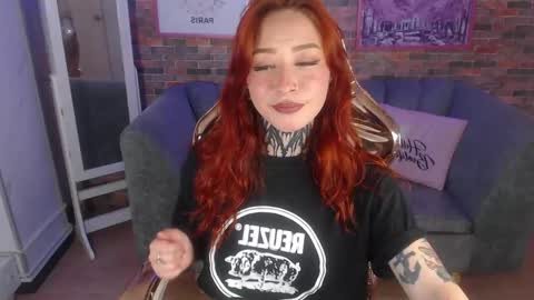 Snapshot of freya_b chatting on 14, 1, 2025 freya online show from 14, 1, 2025
