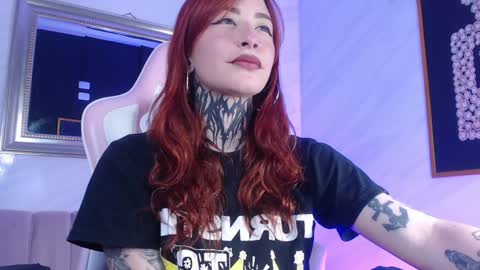 Snapshot of freya_b chatting on 30, 1, 2025 freya online show from 30, 1, 2025