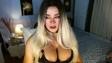 Miss Frea  online show from 7, 8, 2026