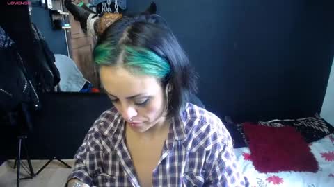 freyaa_sorceress online show from 12, 2, 2025