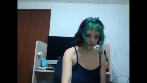 freyaa_sorceress online show from 7, 3, 2025