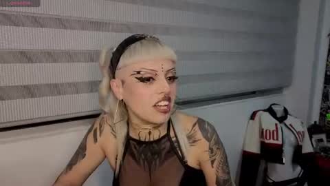 Snapshot of freyaa_sorceress chatting on 21, 7, 2026 freyaa_sorceress online show from 21, 7, 2026