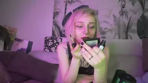 Snapshot of freyakatty chatting on 20, 7, 2026 Freyakatty online show from 20, 7, 2026