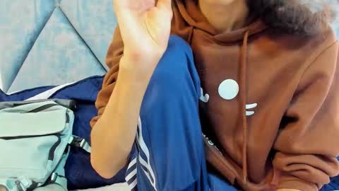 FreyaMoller  online show from 4, 2, 2026