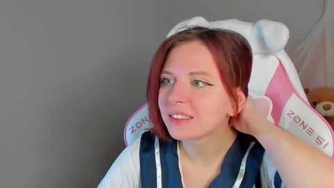 Snapshot of freyavey chatting on 7, 2, 2026 FreyaVey online show from 7, 2, 2026