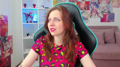 Snapshot of freyaveys chatting on 29, 6, 2026 FreyaVeys online show from 29, 6, 2026