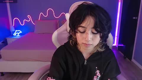 Snapshot of frida_lassi_ chatting on 12, 3, 2025 frida_lassi_ online show from 12, 3, 2025