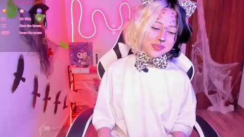 Snapshot of frida_lassi_ chatting on 20, 10, 2025 frida_lassi_ online show from 20, 10, 2025