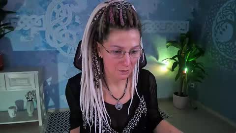 Frida Tander online show from 13, 2, 2026