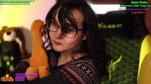 Snapshot of frogessjay chatting on 6, 12, 2024 Jaywise Frogfoot online show from 6, 12, 2024