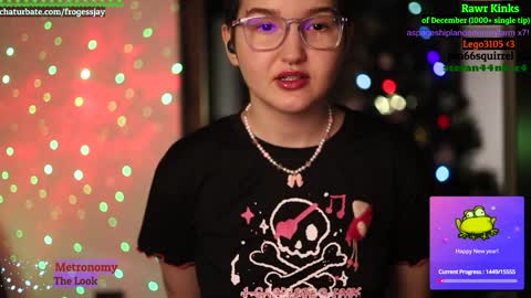 Snapshot of frogessjay chatting on 30, 12, 2024 Jaywise Frogfoot online show from 30, 12, 2024