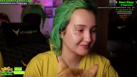 Snapshot of frogessjay chatting on 18, 9, 2025 Jaywise Frogfoot online show from 18, 9, 2025