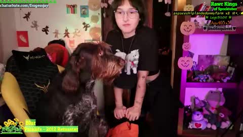 Snapshot of frogessjay chatting on 24, 10, 2025 Jaywise Frogfoot online show from 24, 10, 2025