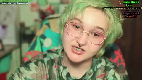 Snapshot of frogessjay chatting on 28, 6, 2026 Jaywise Frogfoot online show from 28, 6, 2026
