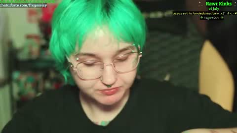 Snapshot of frogessjay chatting on 3, 7, 2026 Jaywise Frogfoot online show from 3, 7, 2026