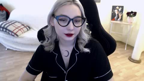 Lilith online show from 10, 2, 2025