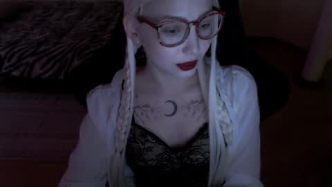 Snapshot of fromsun_forsoul chatting on 13, 5, 2026 Lilith online show from 13, 5, 2026