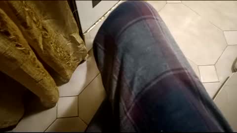 Hornycouple1386 online show from 5, 3, 2025