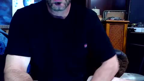 frostydhoman1221 online show from 30, 4, 2026